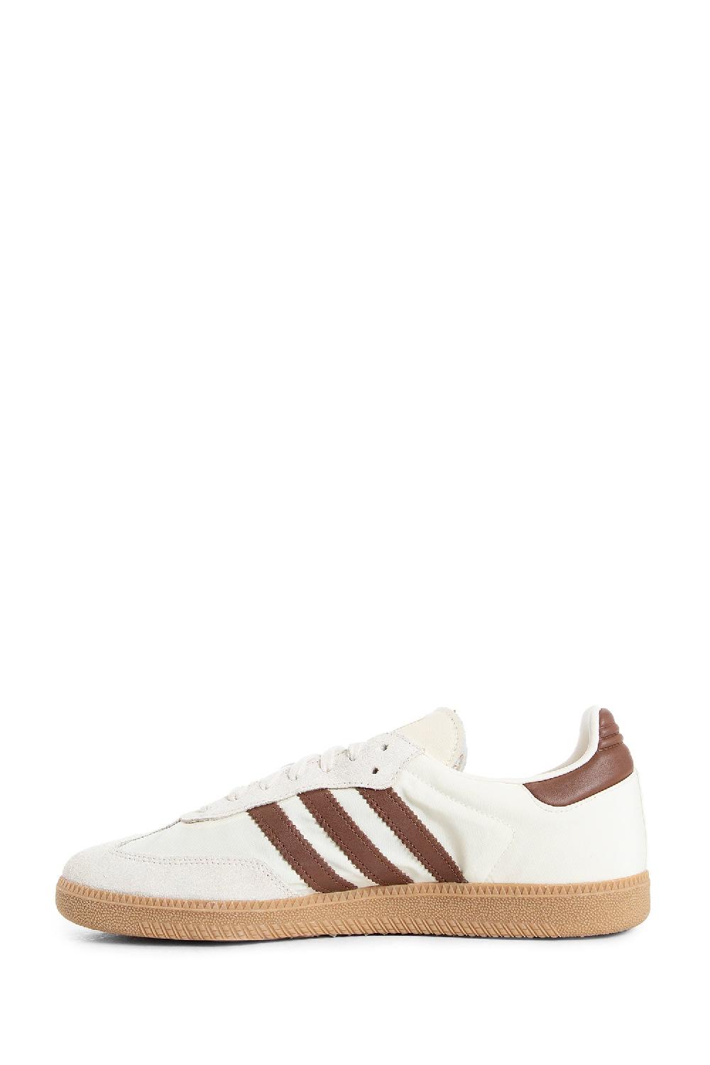 Antonioli ADIDAS MAN OFF-WHITE SNEAKERS Qualità Garantita