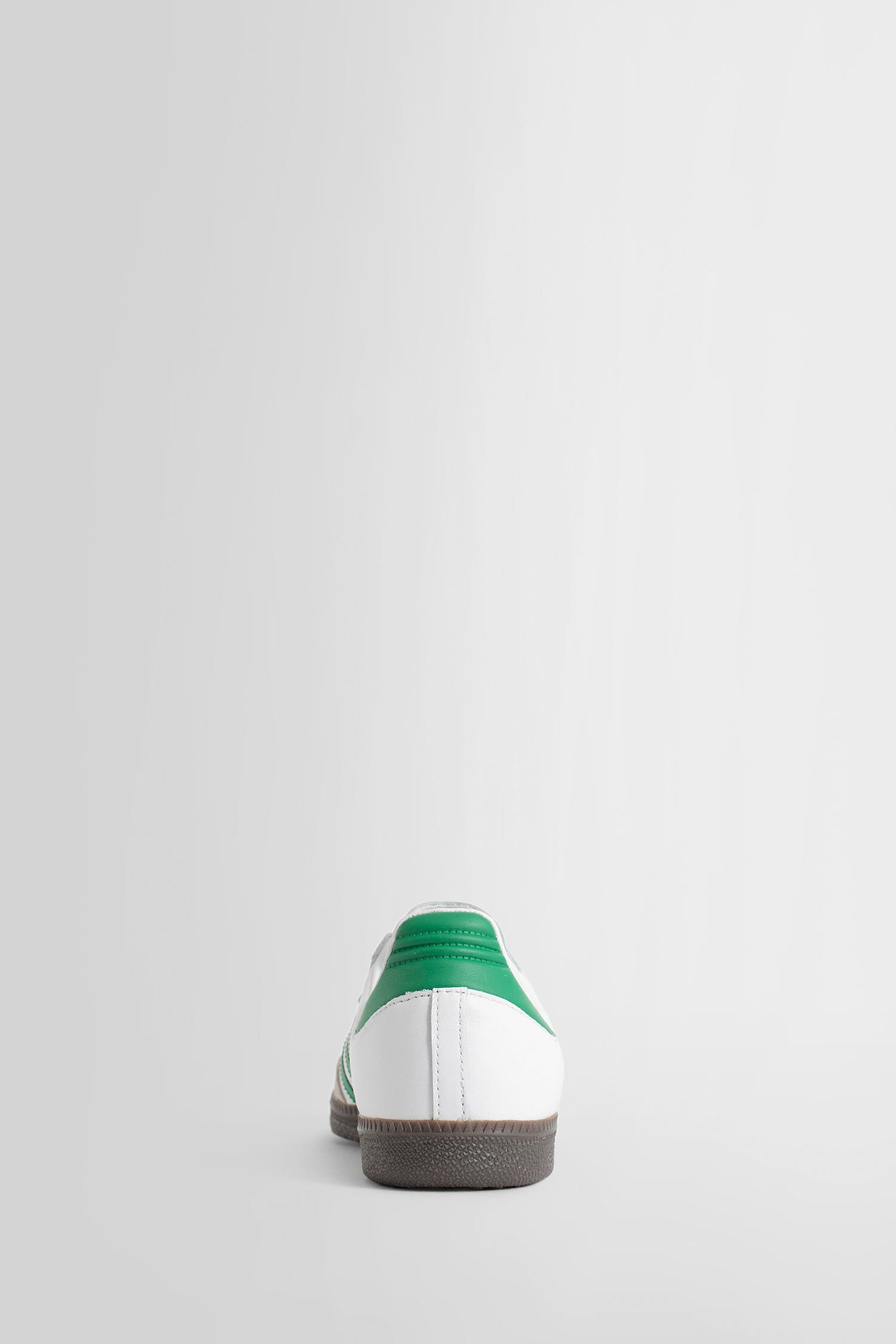 Antonioli ADIDAS UNISEX WHITE SNEAKERS Offerta