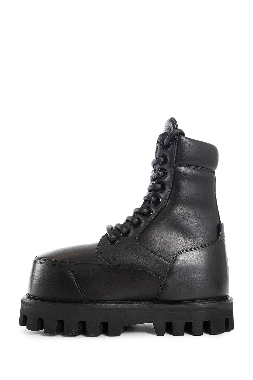Antonioli ALEXANDER MCQUEEN MAN BLACK BOOTS Novità
