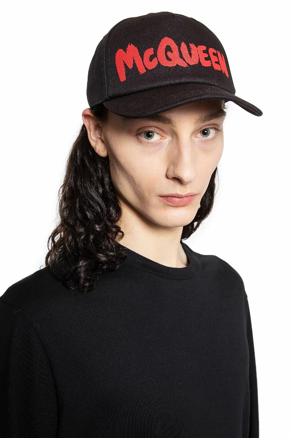 Antonioli ALEXANDER MCQUEEN MAN BLACK HATS In Vendita
