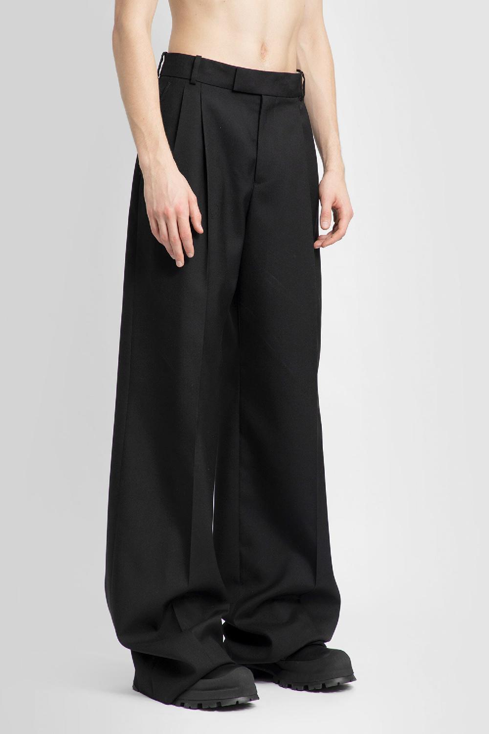 Antonioli ALEXANDER MCQUEEN MAN BLACK TROUSERS Fino Al -60%