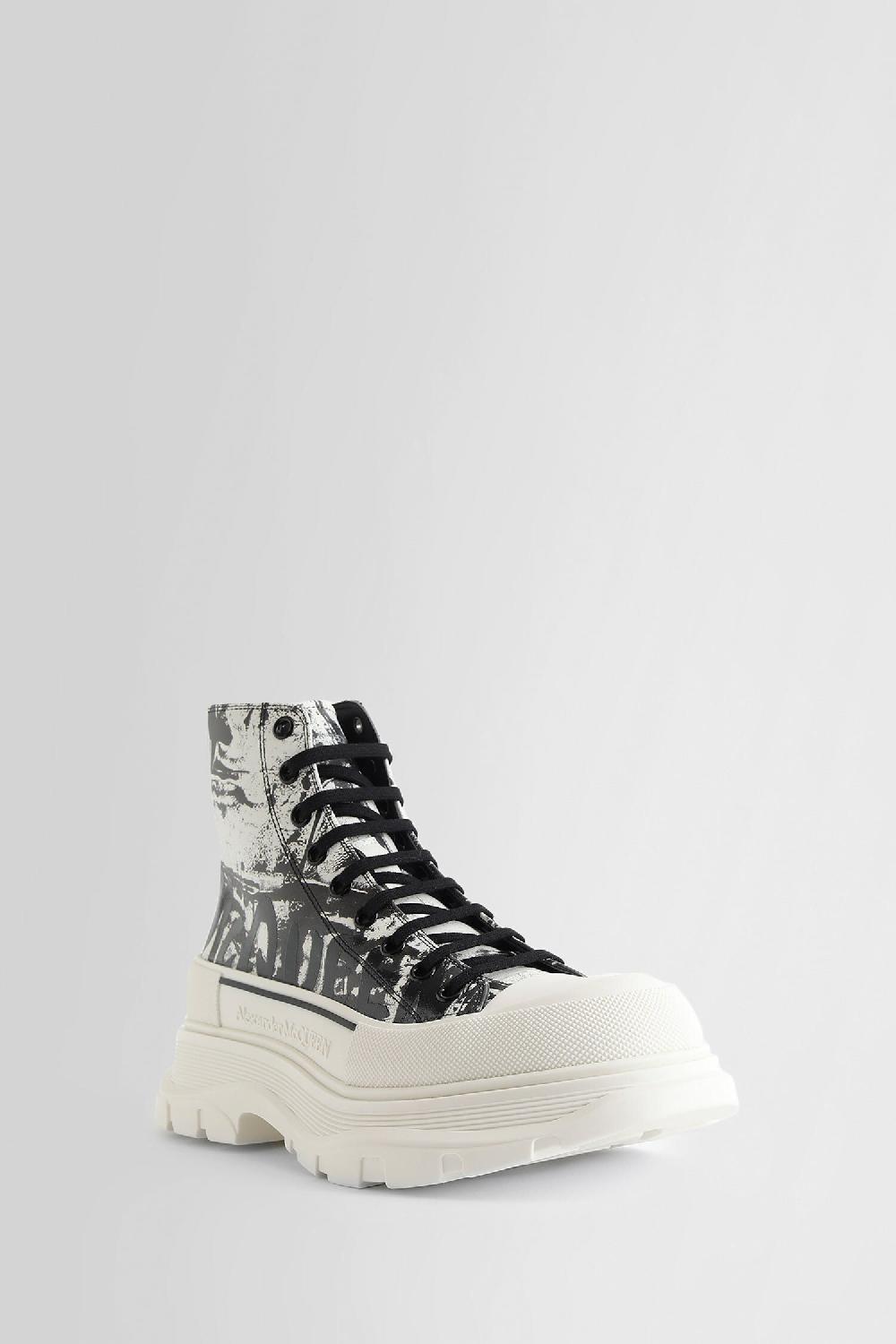Antonioli ALEXANDER MCQUEEN MAN BLACK&WHITE BOOTS Offerta