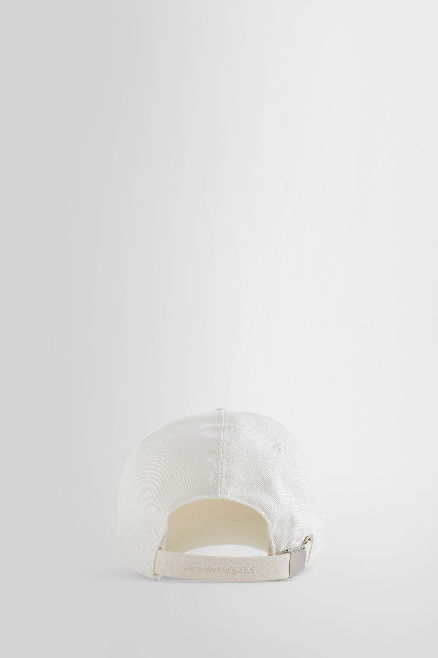 Antonioli ALEXANDER MCQUEEN MAN WHITE HATS Vendita