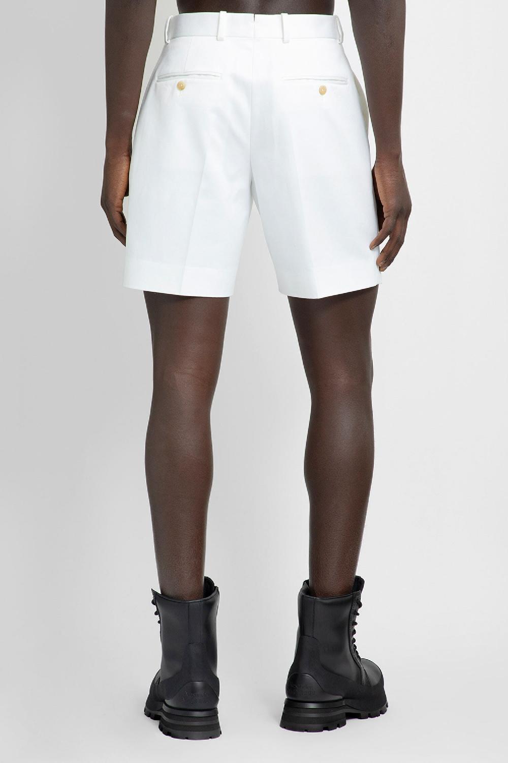 Antonioli ALEXANDER MCQUEEN MAN WHITE SHORTS & SKIRTS Soddisfazione Garantita