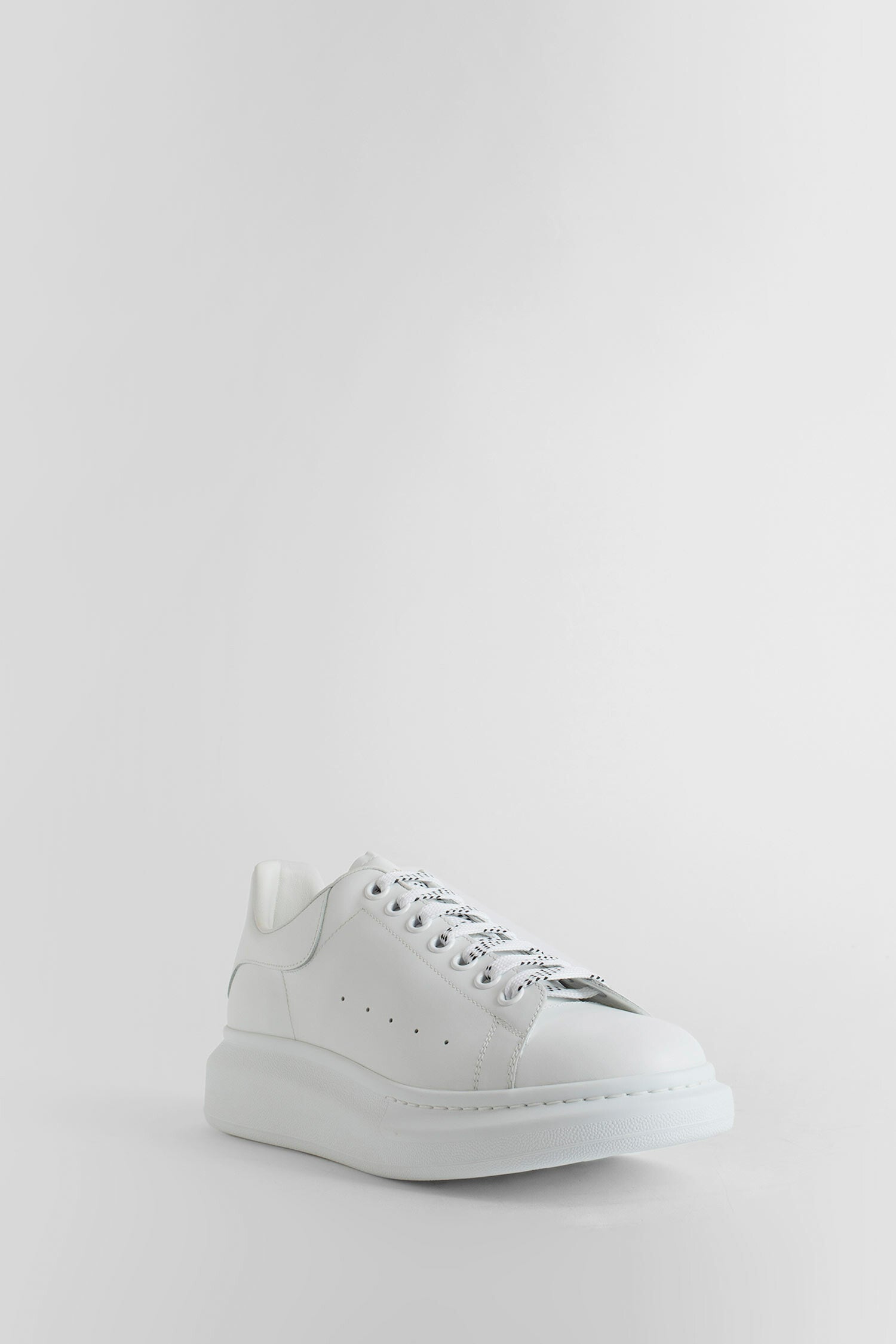 Antonioli ALEXANDER MCQUEEN MAN WHITE SNEAKERS Negozi Online