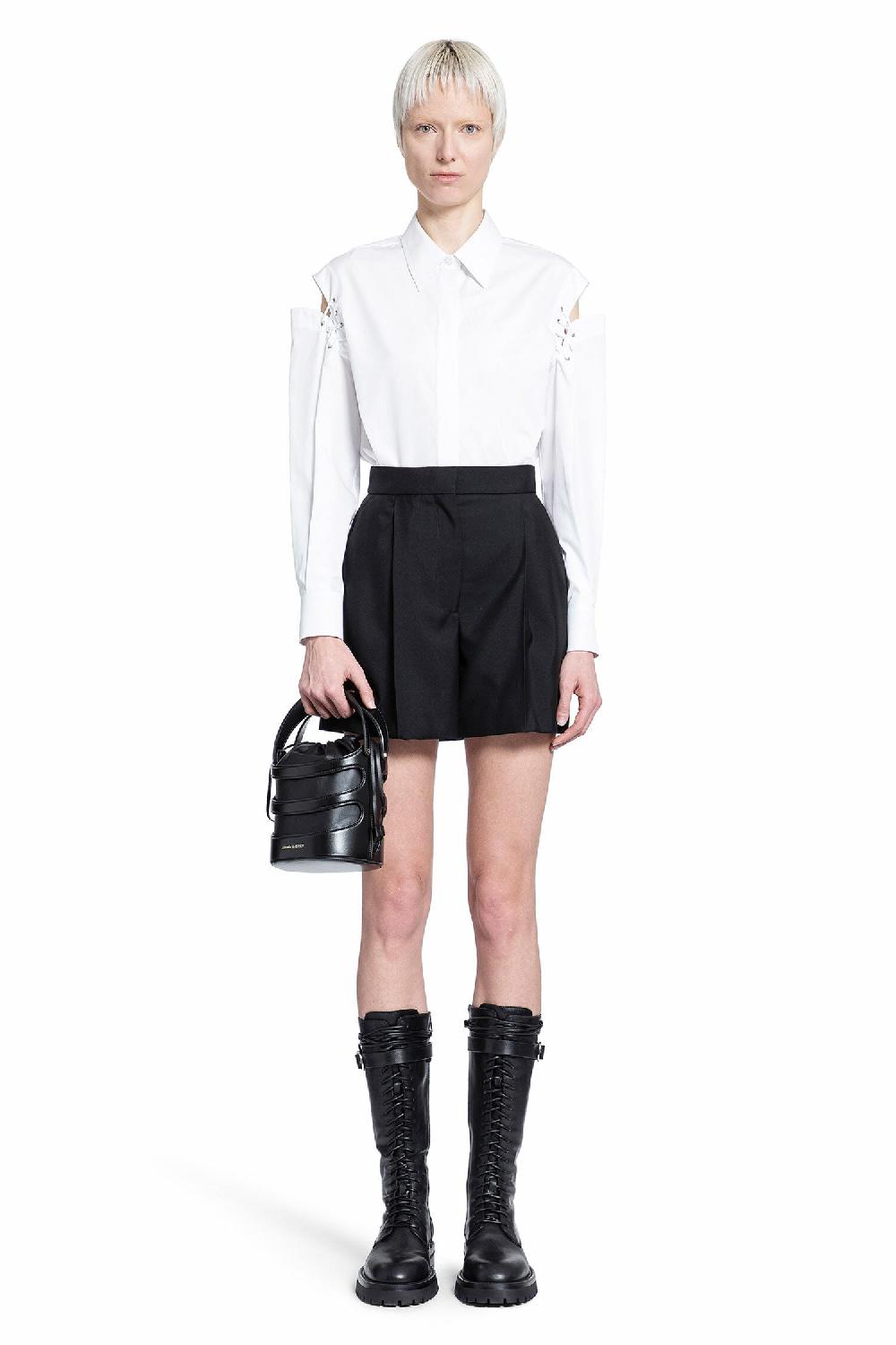 Antonioli ALEXANDER MCQUEEN WOMAN BLACK SHORTS Italia