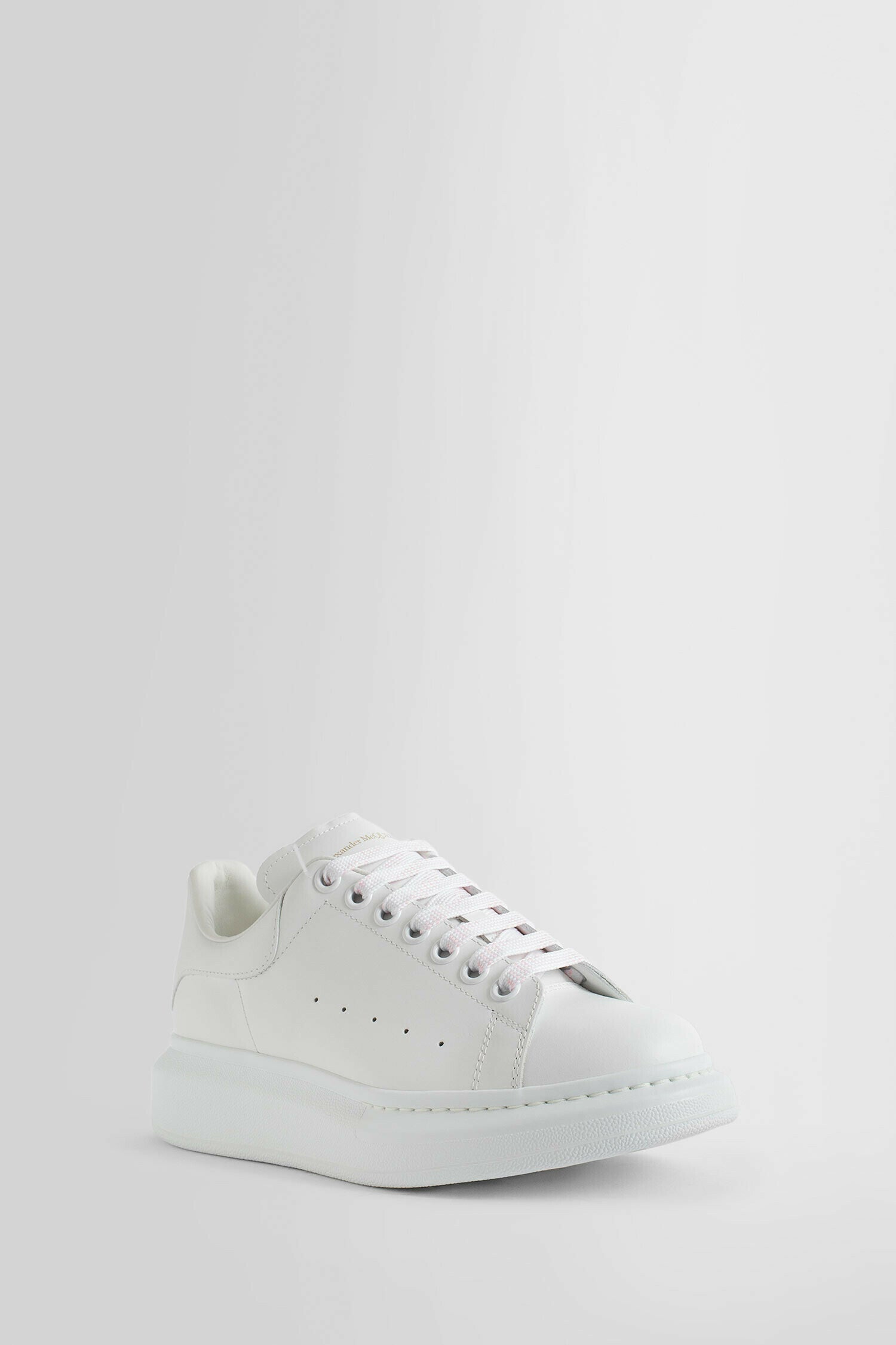 Antonioli ALEXANDER MCQUEEN WOMAN WHITE SNEAKERS Negozio