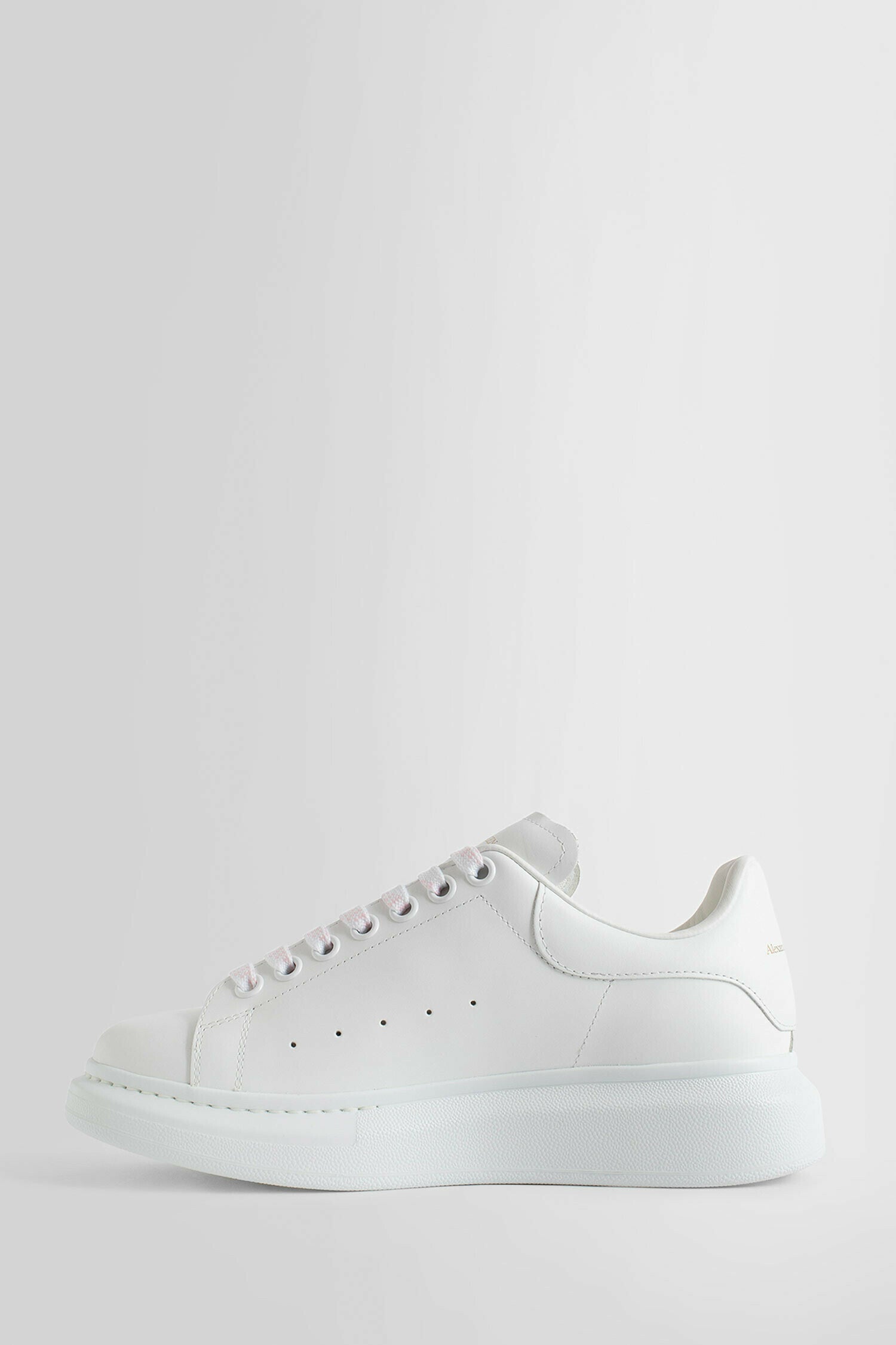 Antonioli ALEXANDER MCQUEEN WOMAN WHITE SNEAKERS Negozio