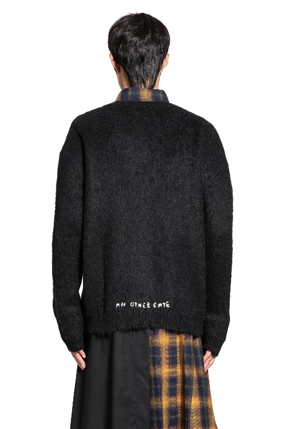 Antonioli AN OTHER DATE MAN BLACK KNITWEAR Presa