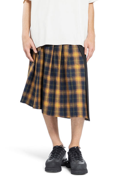 Antonioli AN OTHER DATE MAN MULTICOLOR SHORTS & SKIRTS Offerte