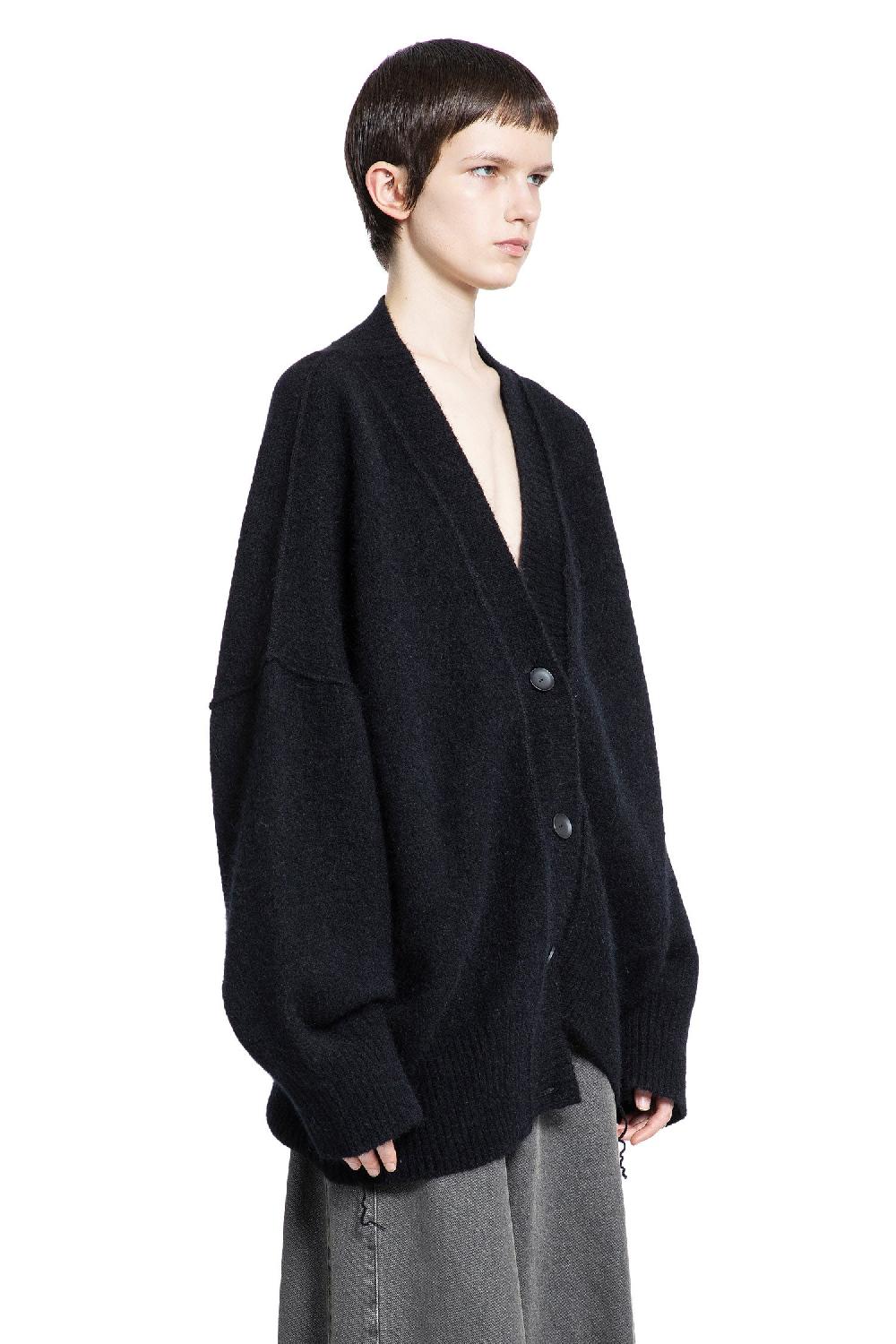 Antonioli ANDREA YA AQOV WOMAN BLACK KNITWEAR Cyber Monday