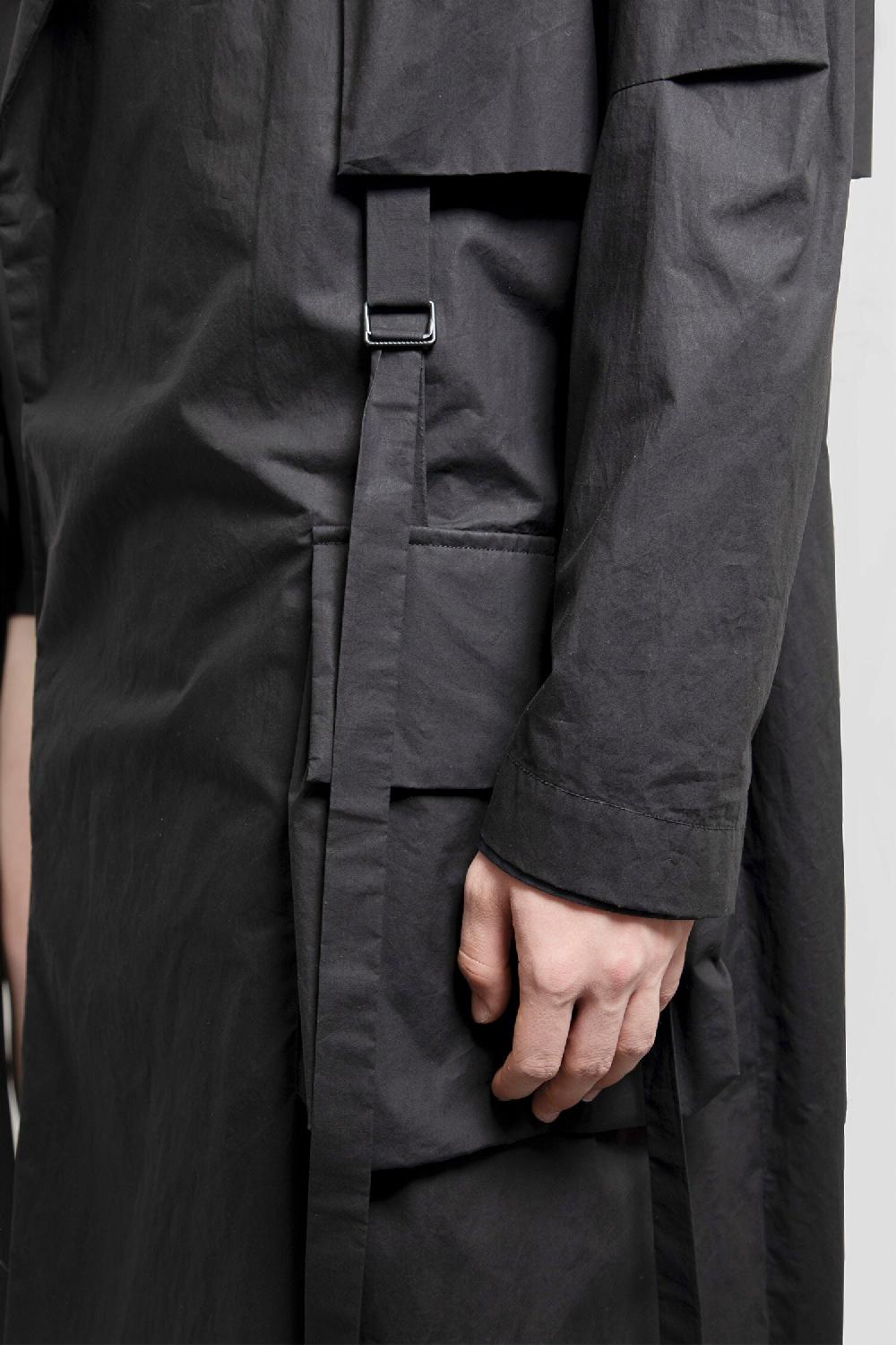 Antonioli ANN DEMEULEMEESTER MAN BLACK COATS Solo un giorno rimasto