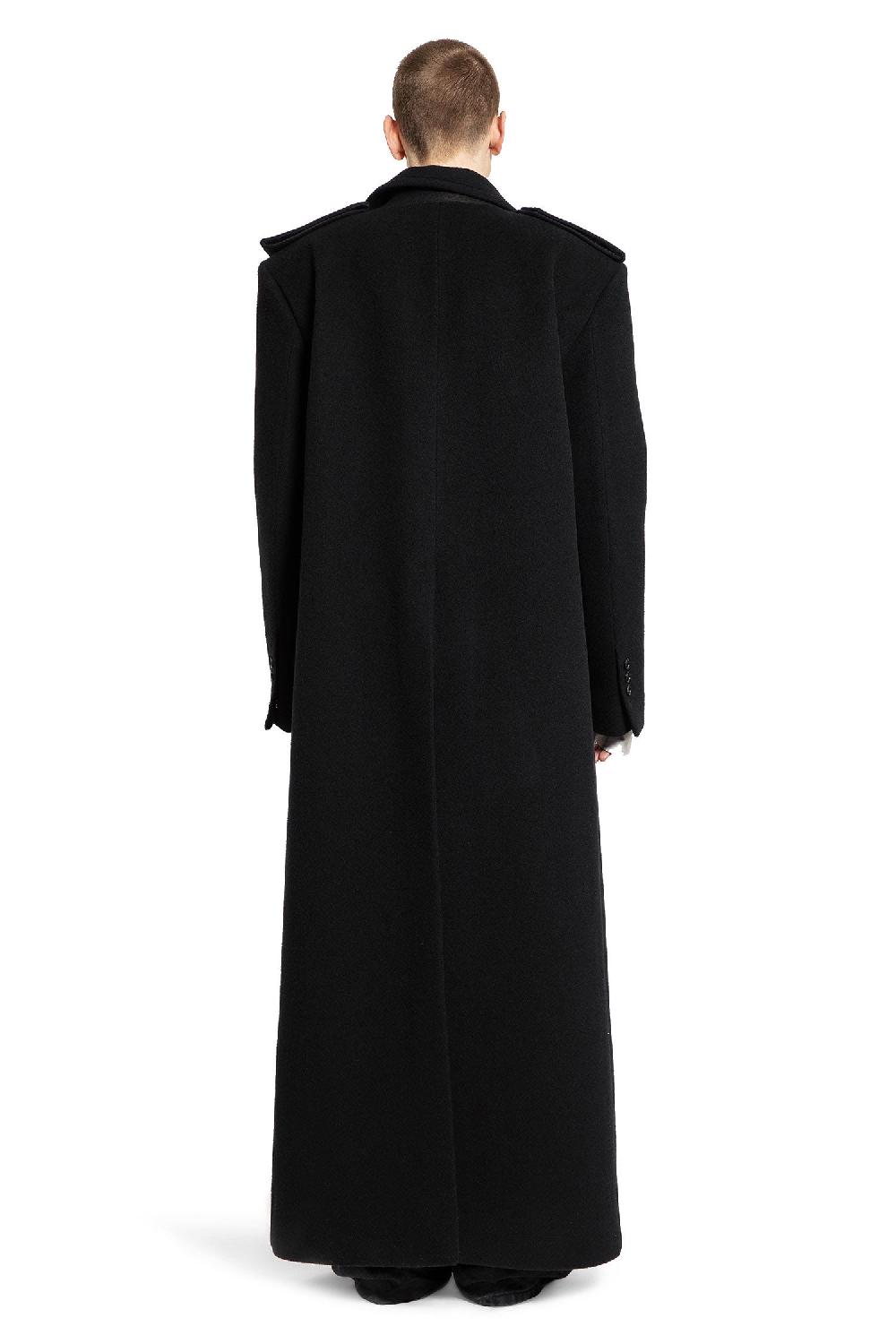 Antonioli ANN DEMEULEMEESTER MAN BLACK COATS 50% di sconto con spedizione gratuita