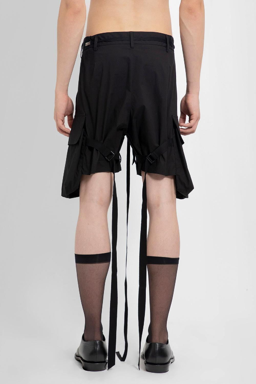 Antonioli ANN DEMEULEMEESTER MAN BLACK SHORTS & SKIRTS Consegna Veloce