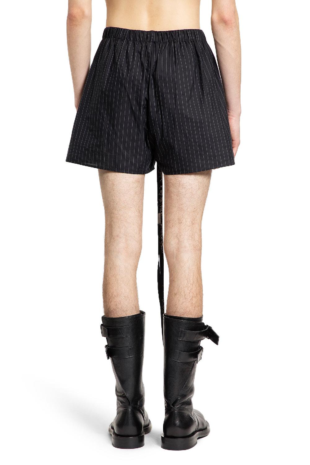 Antonioli ANN DEMEULEMEESTER MAN BLACK SHORTS & SKIRTS Affare Del Giorno