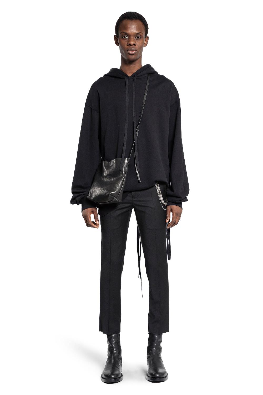 Antonioli ANN DEMEULEMEESTER MAN BLACK SWEATSHIRTS Economico