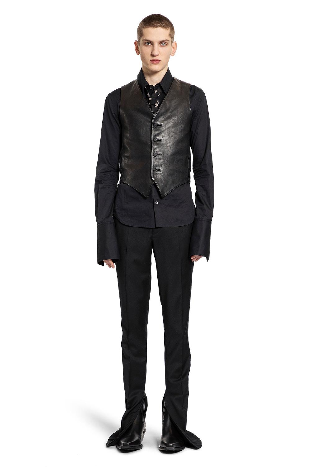 Antonioli ANN DEMEULEMEESTER MAN BLACK VESTS Prezzo di fabbrica