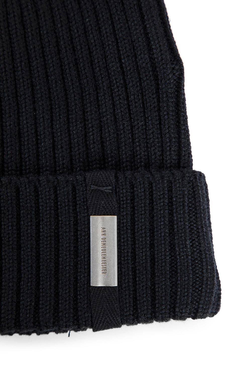 Antonioli ANN DEMEULEMEESTER UNISEX BLACK HATS Offerte speciali