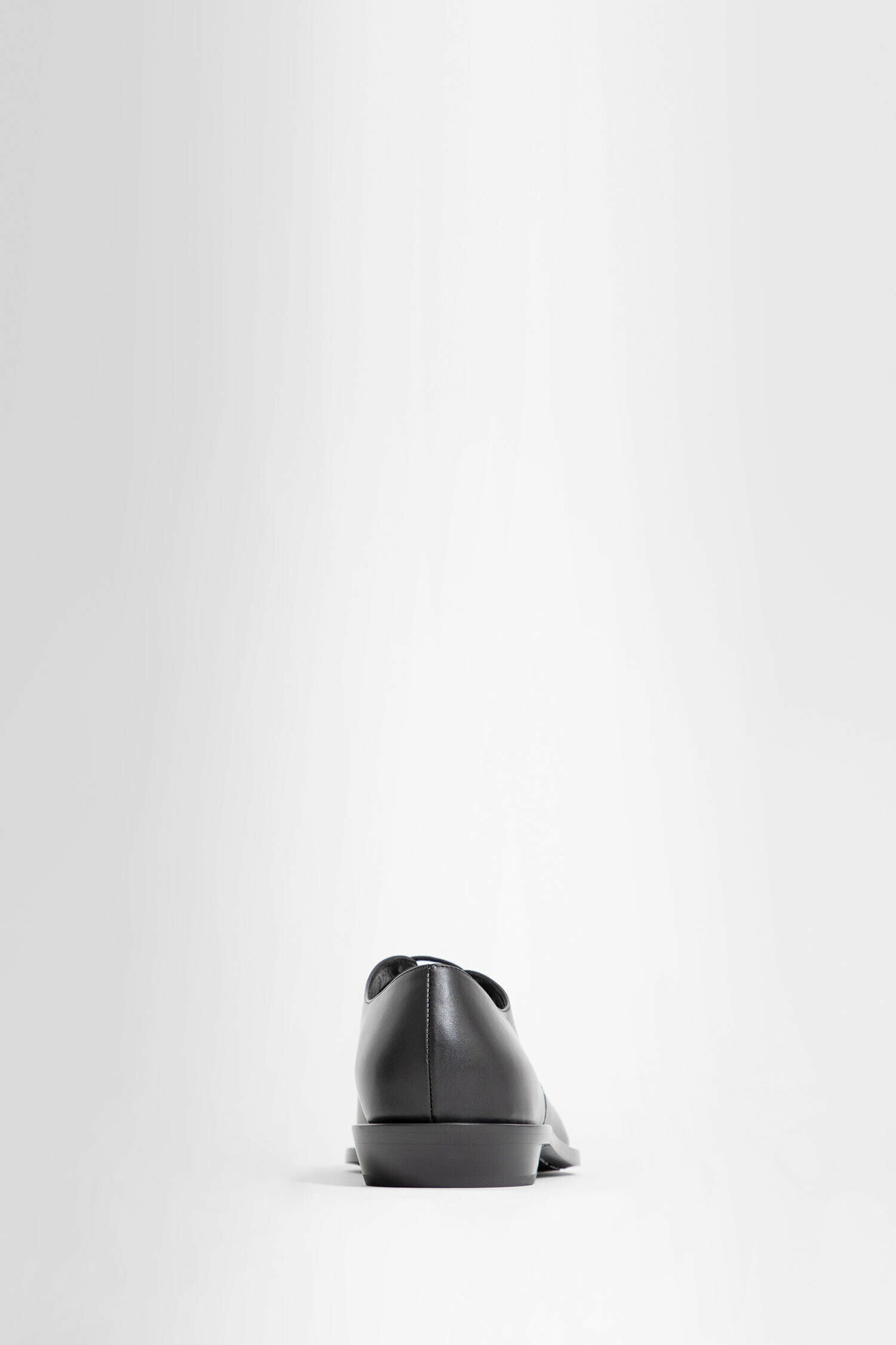 Antonioli ANN DEMEULEMEESTER WOMAN BLACK LACE-UPS Fornitura limitata