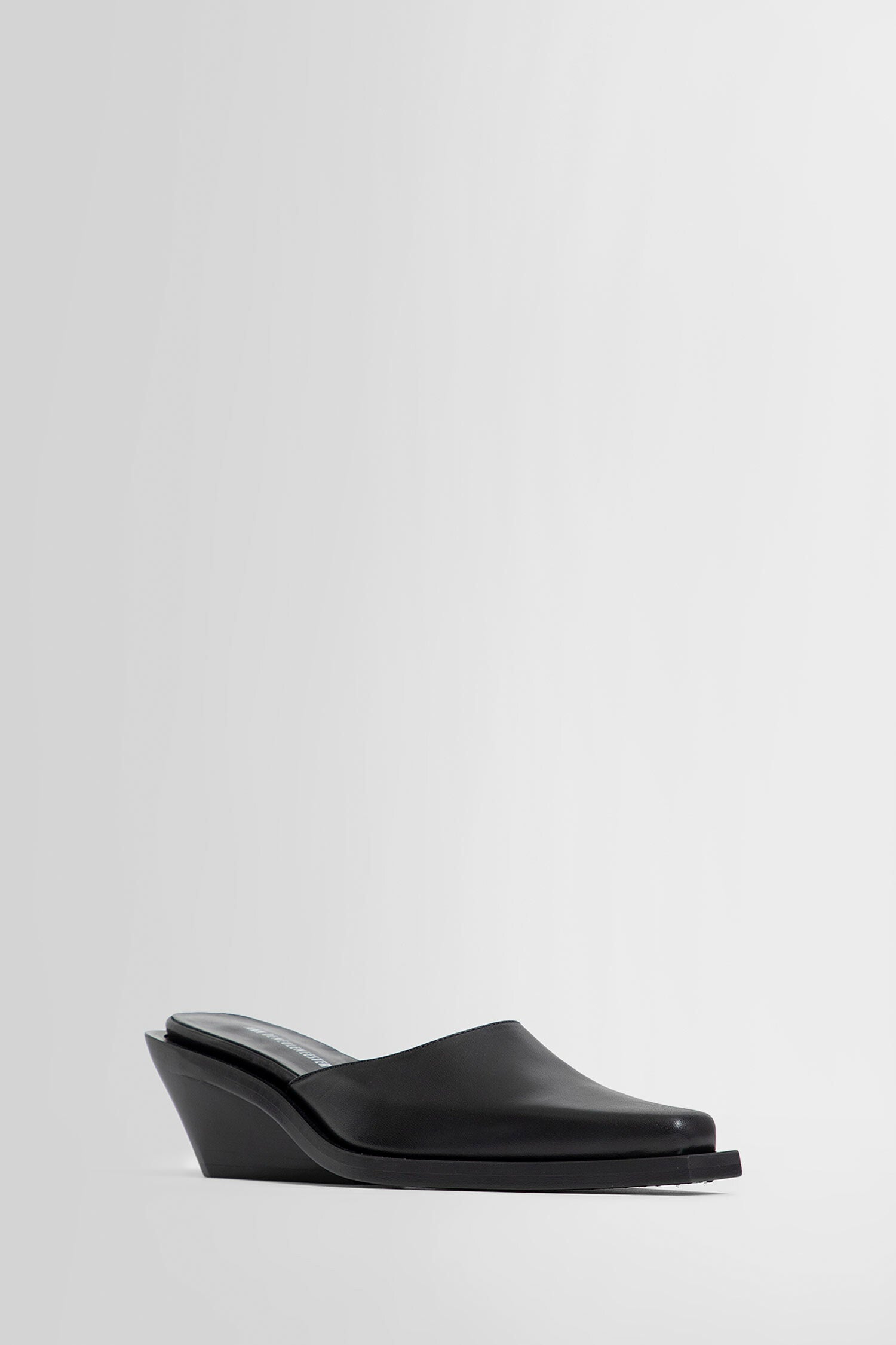 Antonioli ANN DEMEULEMEESTER WOMAN BLACK MULES Black Friday