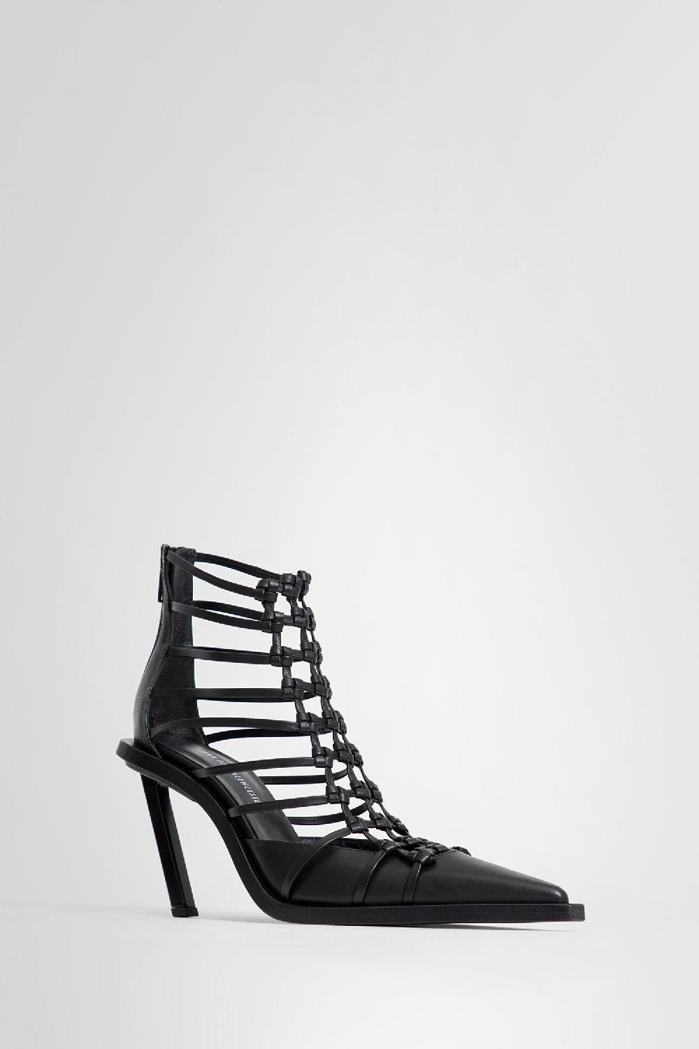 Antonioli ANN DEMEULEMEESTER WOMAN BLACK PUMPS Offerta natalizia