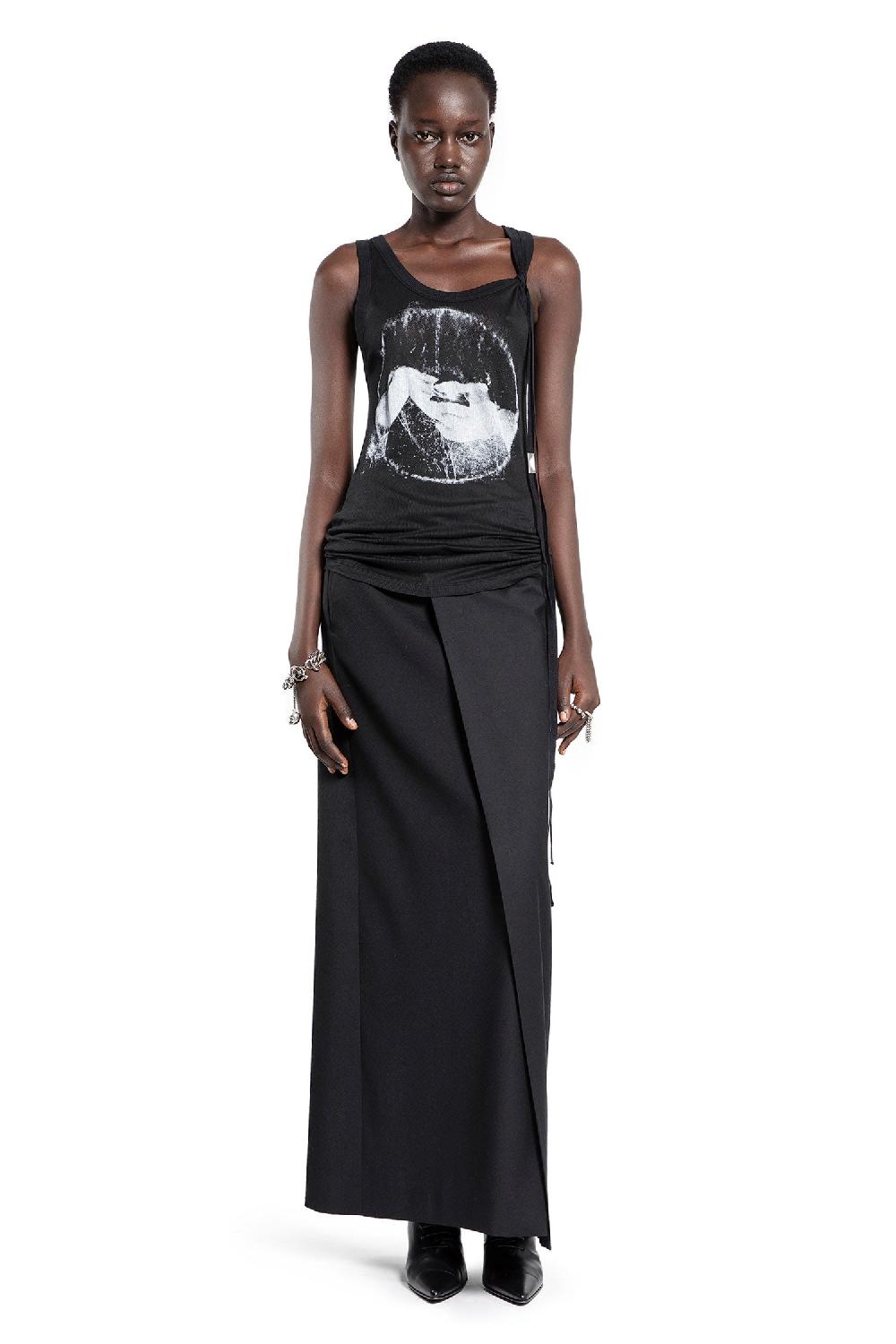 Antonioli ANN DEMEULEMEESTER WOMAN BLACK T-SHIRTS & TANK TOPS Sconti VIP