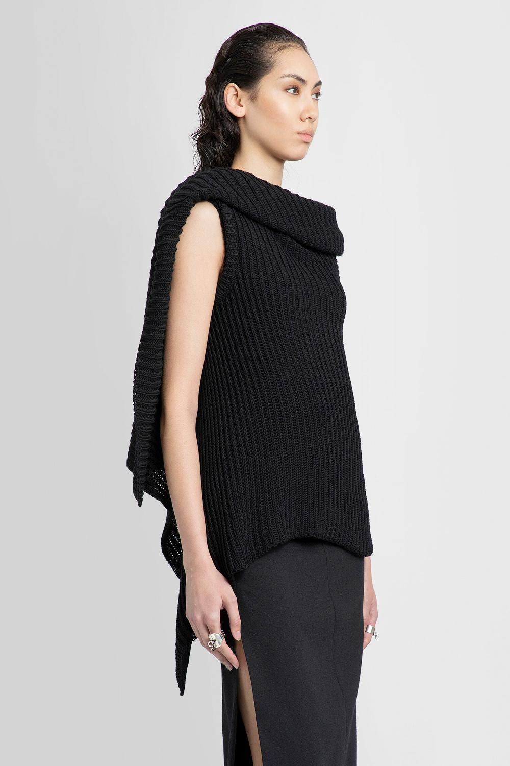 Antonioli ANN DEMEULEMEESTER WOMAN BLACK TOPS Ritorno libero