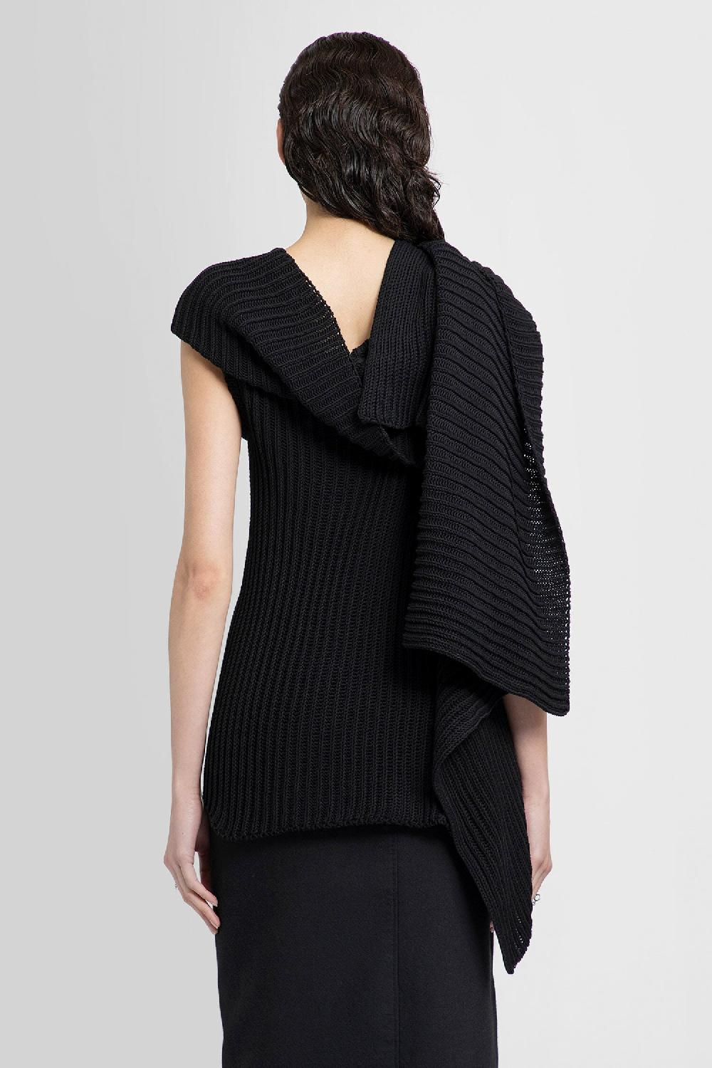 Antonioli ANN DEMEULEMEESTER WOMAN BLACK TOPS Ritorno libero