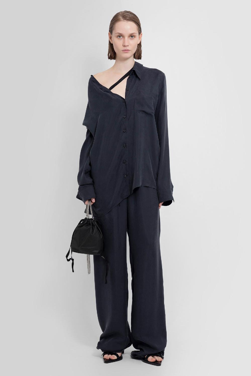 Antonioli ANN DEMEULEMEESTER WOMAN BLACK TROUSERS Fino al 50% di sconto