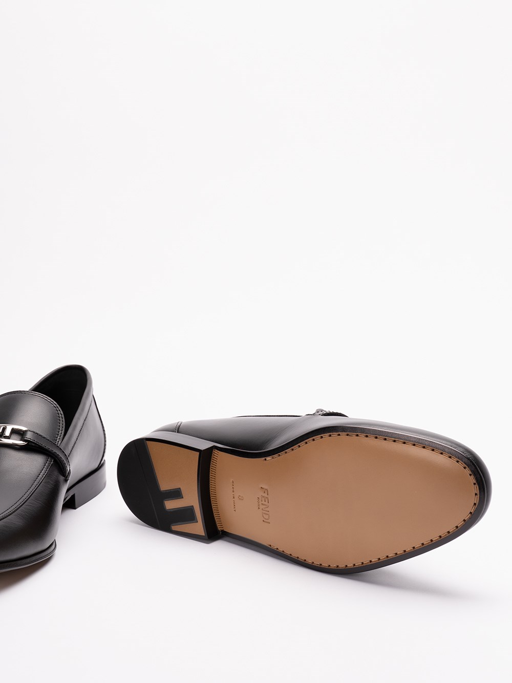 Fendi `O`Lock` Loafers Vendita Calda