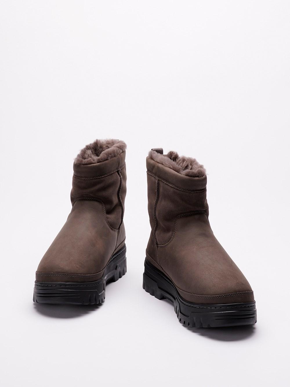 Ugg `Heritage Pull-On Trailgazer` Boots Shopping Online