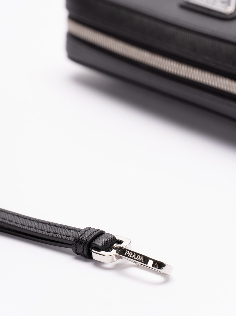 Prada Saffiano Leather Clutch I Più Venduti
