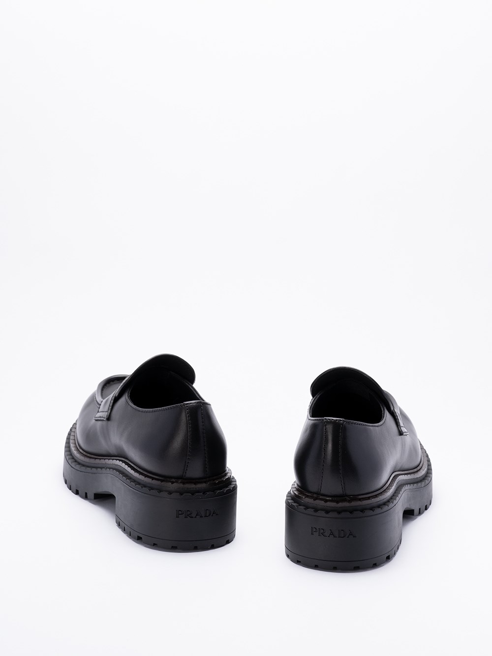 Prada Leather Loafers Super sconto