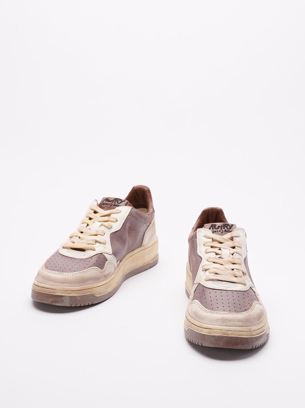 Autry `Sup Vint` Low-Top Sneakers Only for today