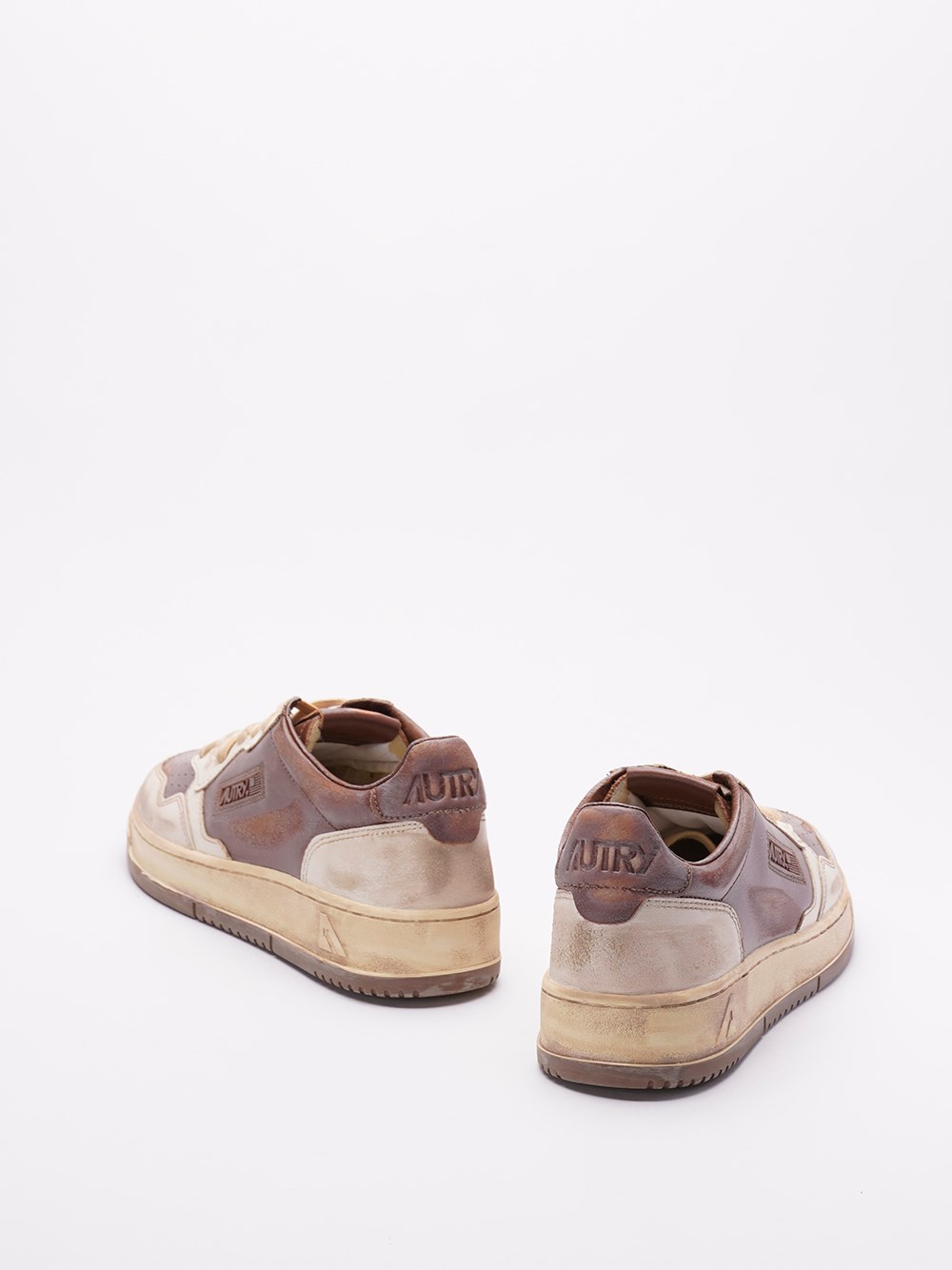 Autry `Sup Vint` Low-Top Sneakers Only for today