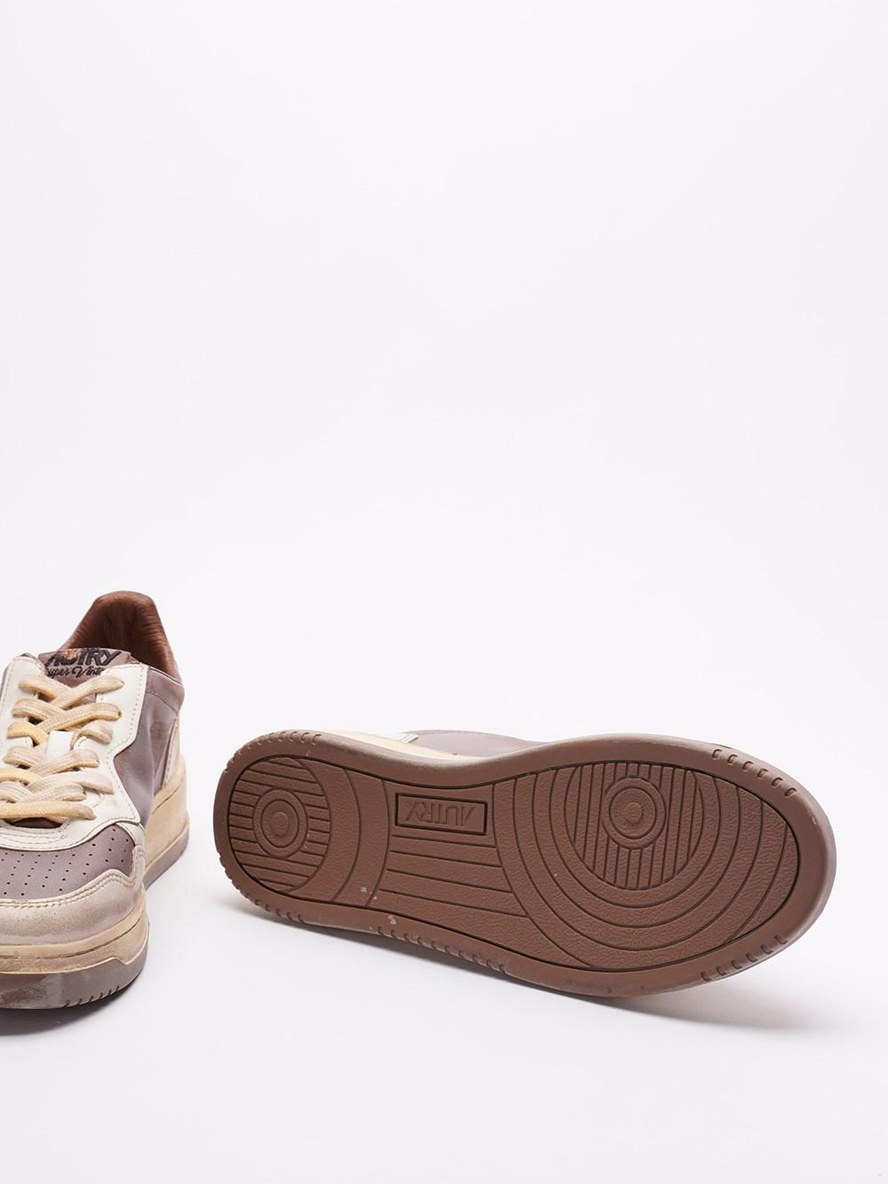Autry `Sup Vint` Low-Top Sneakers Only for today