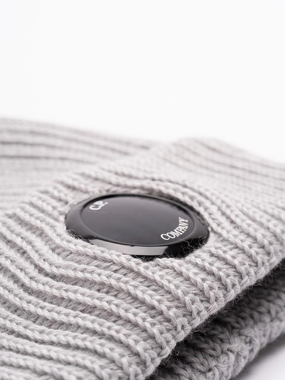 C.p. company `Lens` Beanie Spedizione gratuita