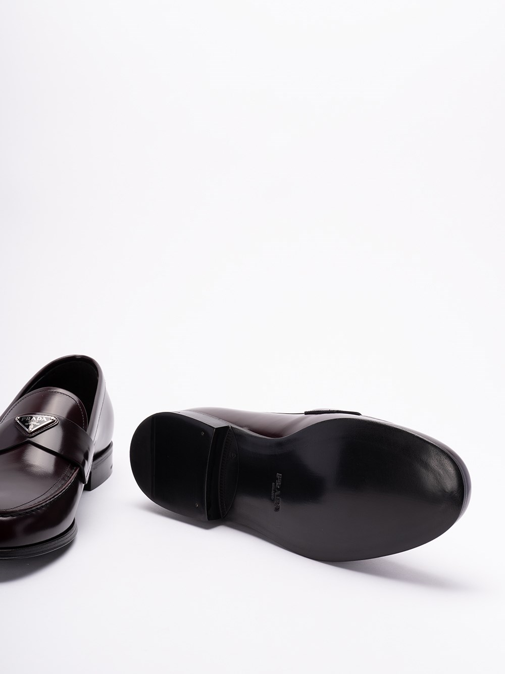 Prada Brushed Leather Loafers Promozione temporanea