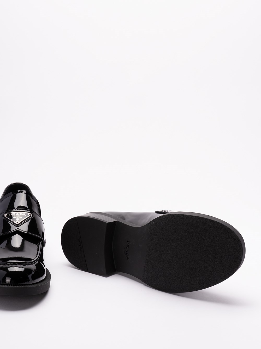 Prada Patent Leather Loafers Soddisfazione Garantita