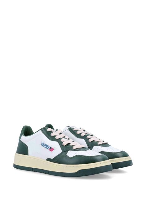 AUTRY Sneakers Medalist Low In Pelle Bicolor Bianca e Verde - AUTRY Promozione Limitata