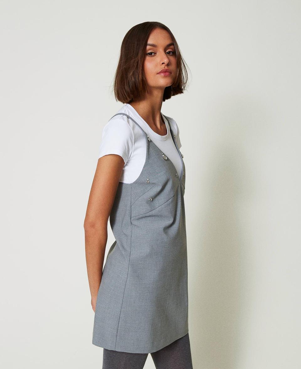 Twin Set Abito corto con ricami e T-shirt In Linea