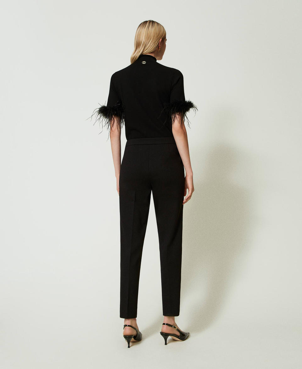 Twin Set Pantaloni con cinturino Oval T e piega Sottocosto