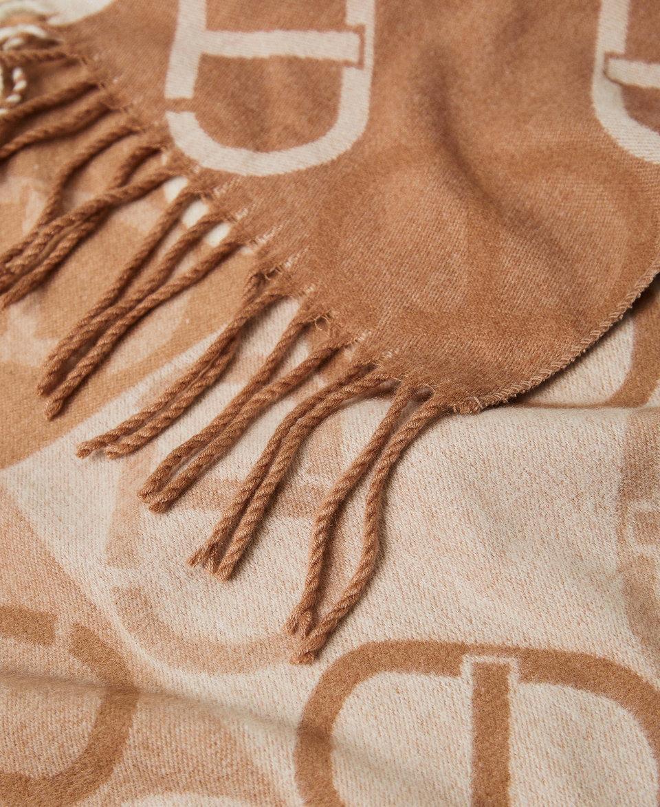 Twin Set Stola in panno jacquard con Oval T In Vendita