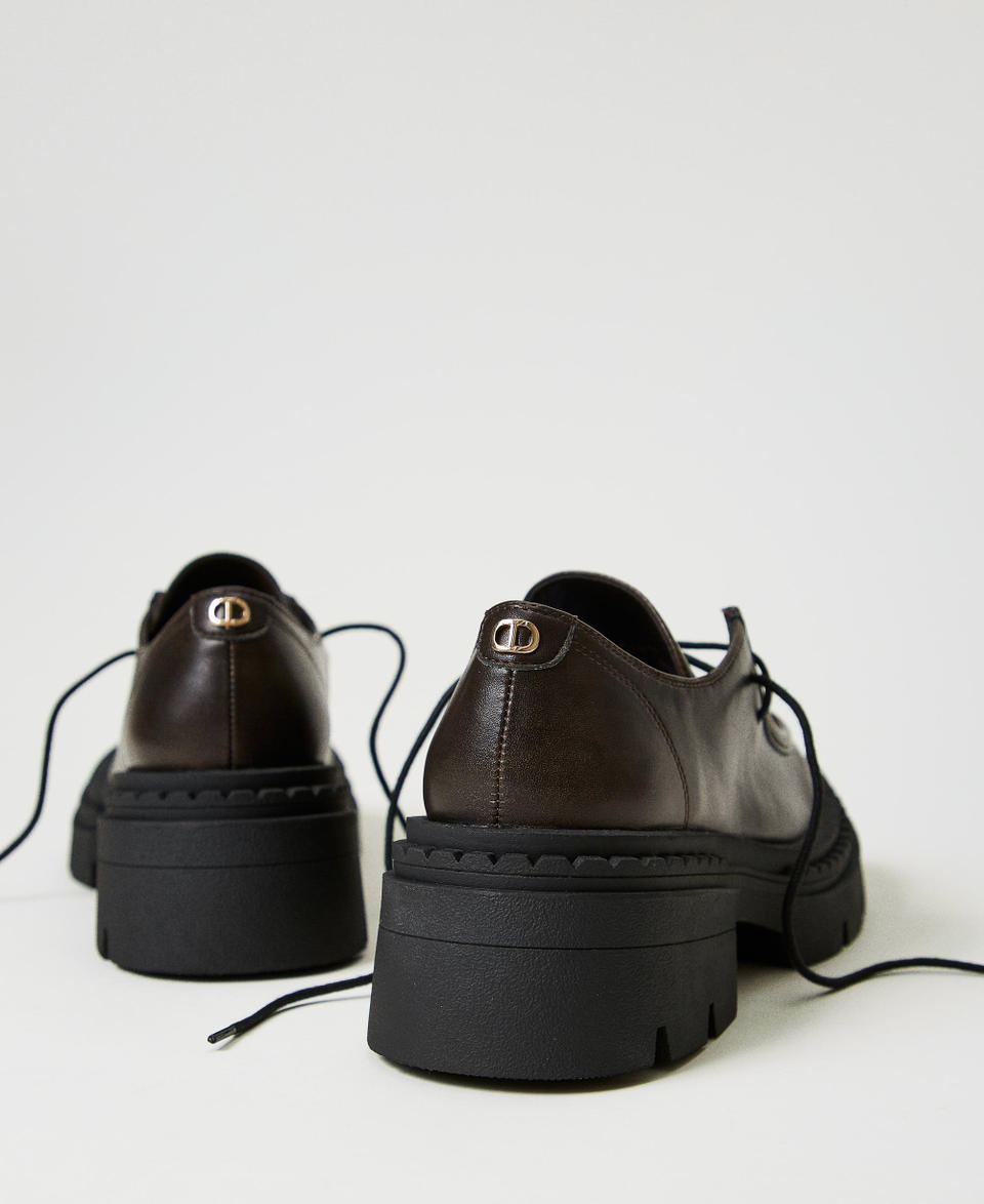 Twin Set Scarpe stringate con Oval T Acquista Ora