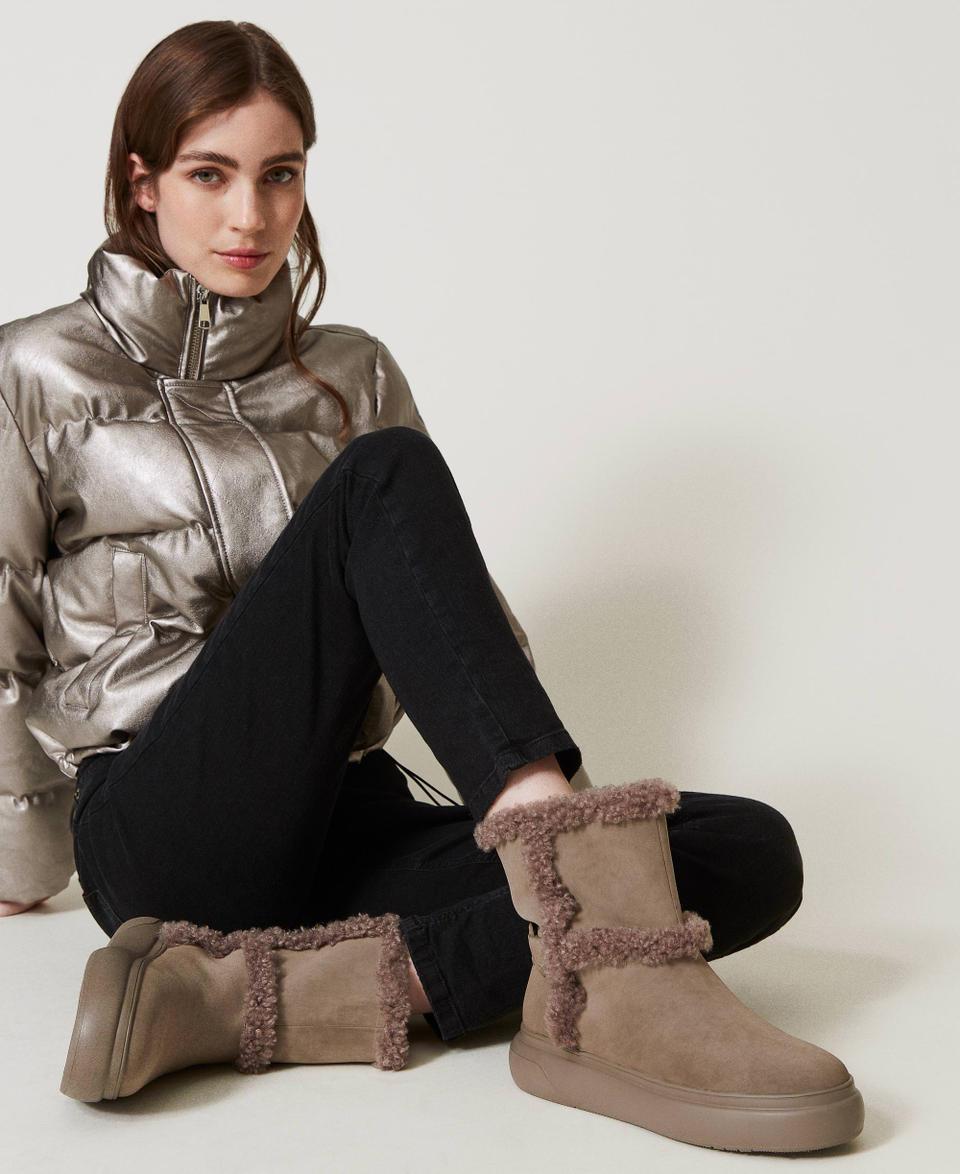 Twin Set Stivaletti con dettagli in faux fur Sottocosto