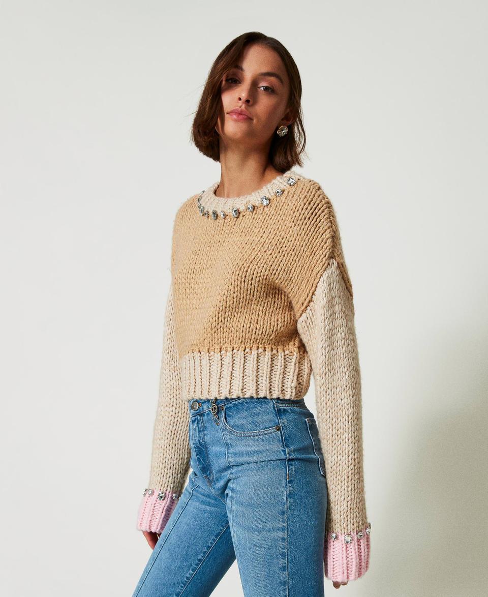 Twin Set Maglia color block con ricami a mano Vendita Calda